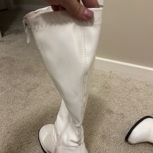White Knee-High Women's Boots - Picture 10 of 15
